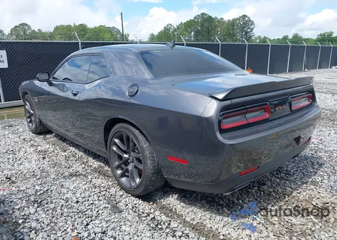 2022 Dodge Challenger R/T Scat Pack z USA, uszkodzony, nr VIN 2C3CDZFJ5NH164499